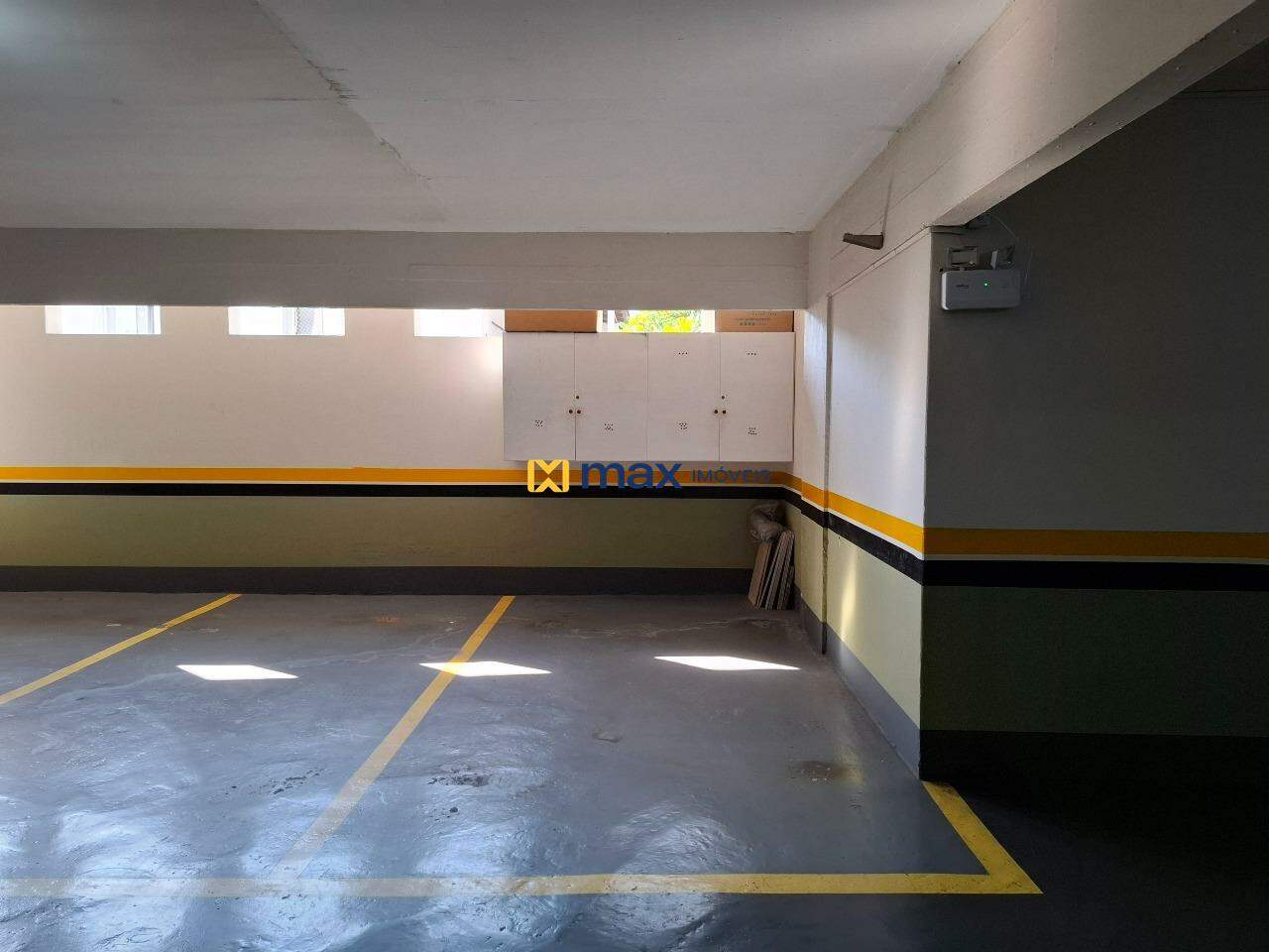Apartamento à venda no Centro: vaga de garagem