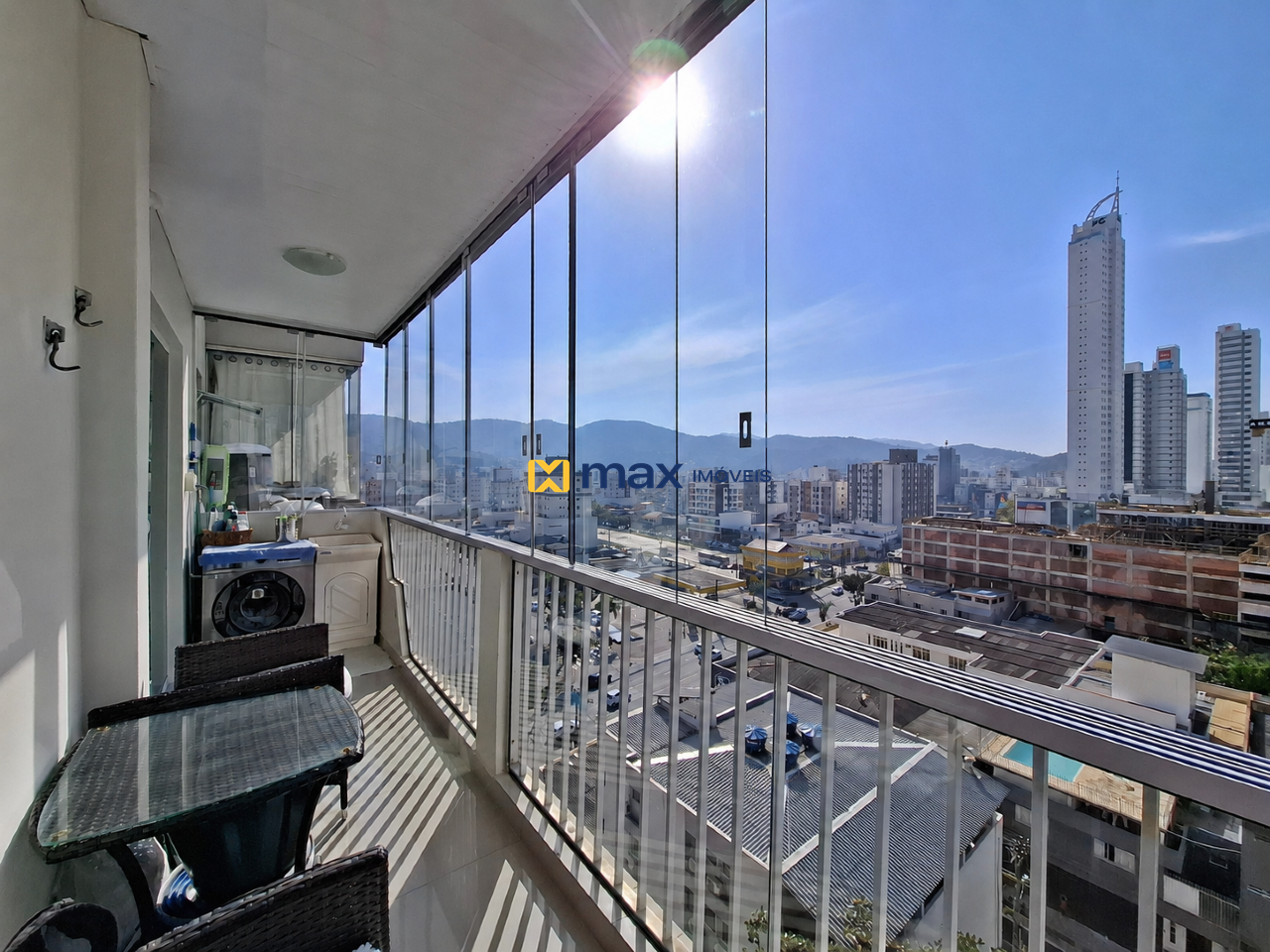 Apartamento à venda no Centro: sacada
