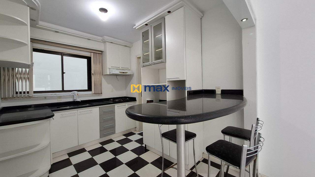 Apartamento à venda no Centro: Cozinha
