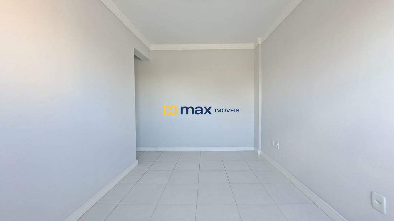 Apartamento à venda no Cordeiros: Quarto 1