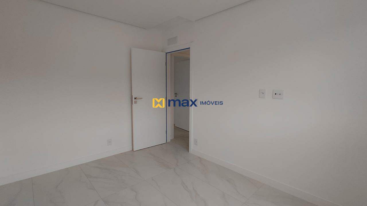 Apartamento para aluguel no Fazenda: Quarto