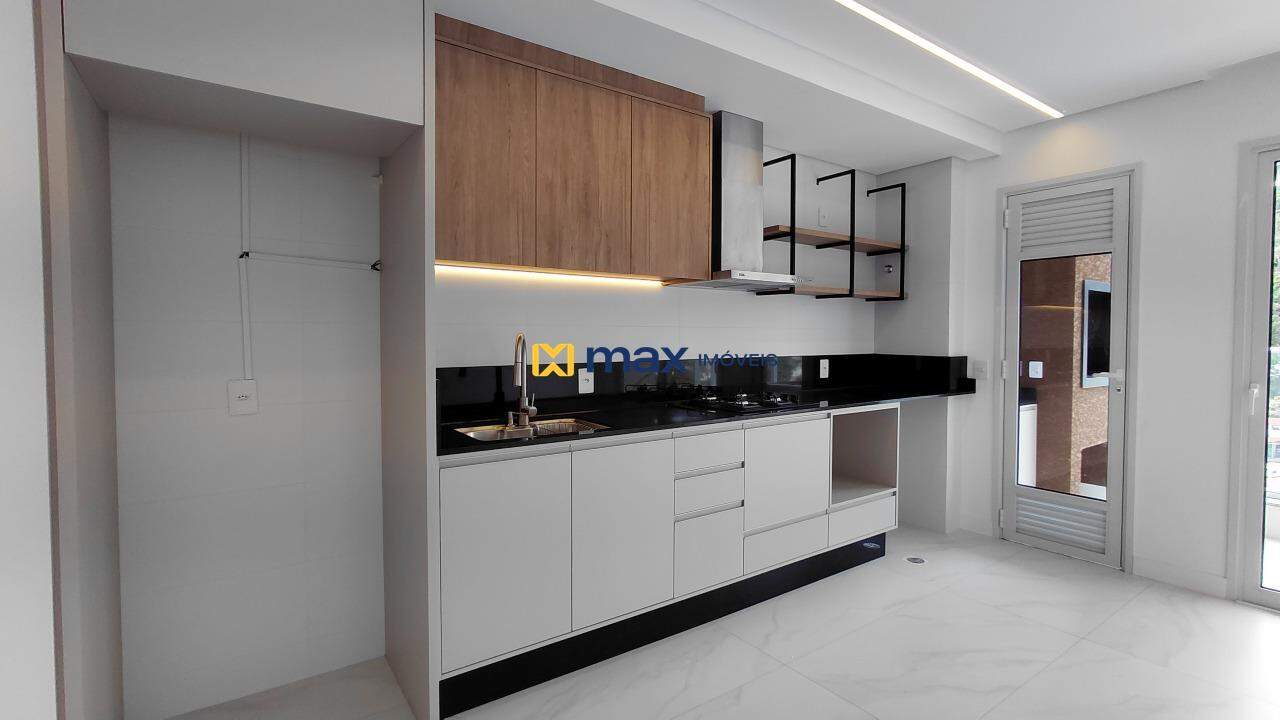 Apartamento para aluguel no Fazenda: Cozinha/ Lavanderia