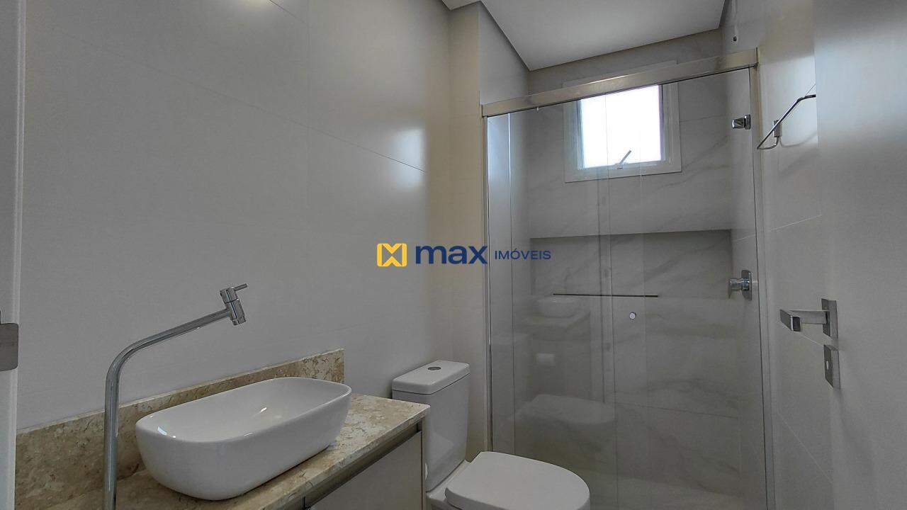 Apartamento para aluguel no Fazenda: Banheiro Social