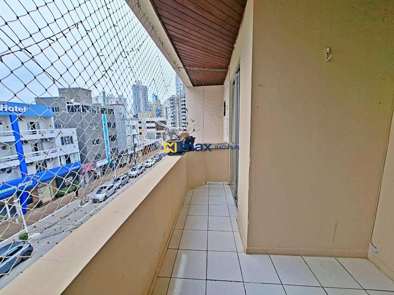 Apartamento para aluguel no Centro: sacada
