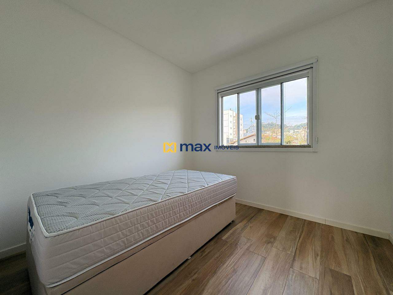 Apartamento à venda no Nações: