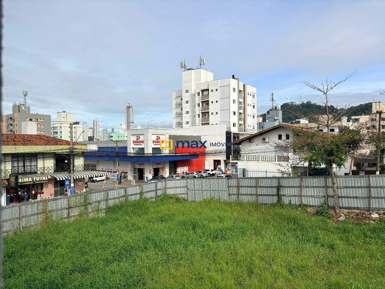 Apartamento à venda no Nações: