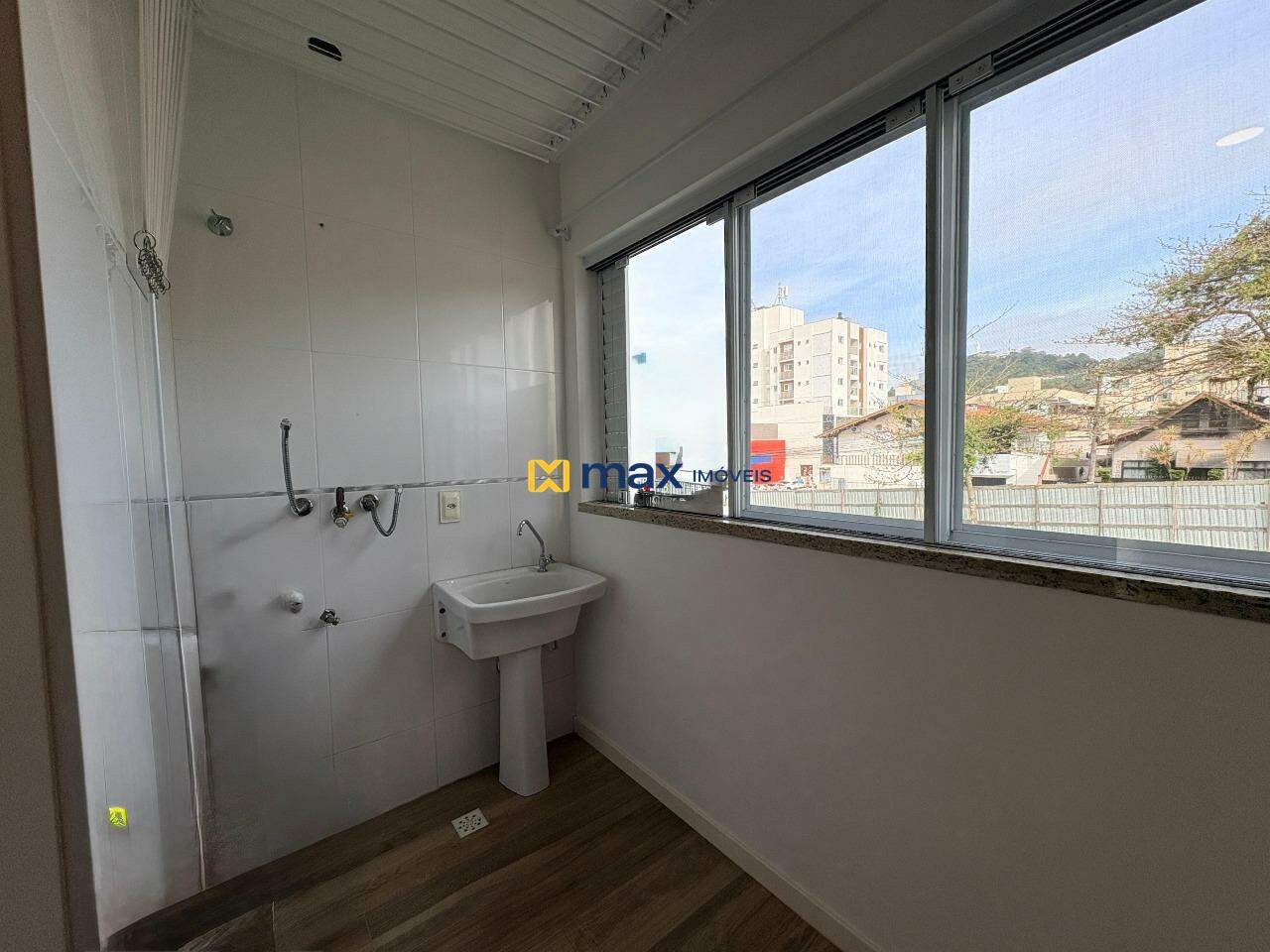 Apartamento à venda no Nações: