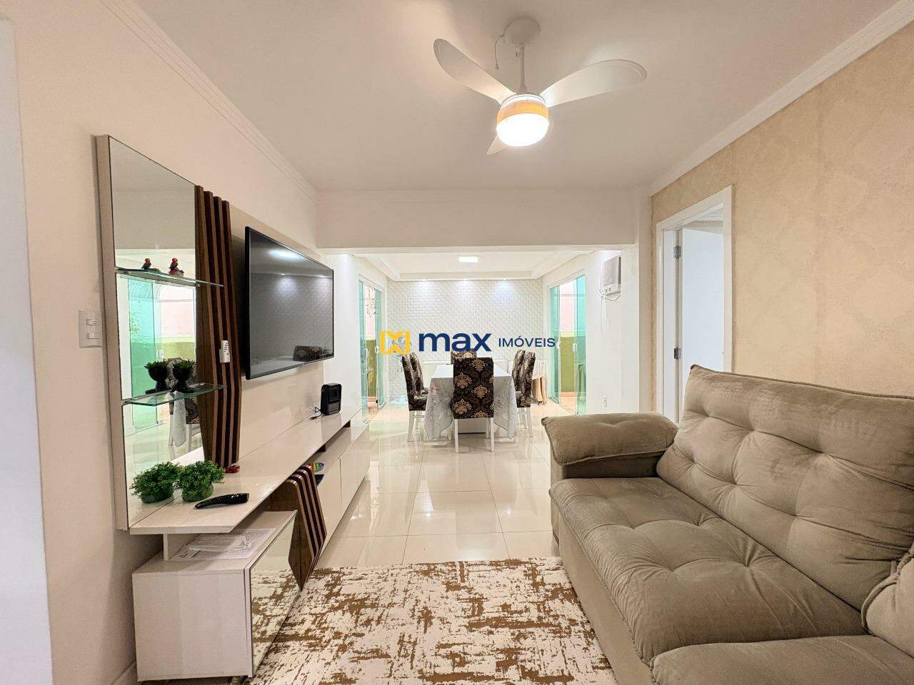 Apartamento à venda no Pioneiros: