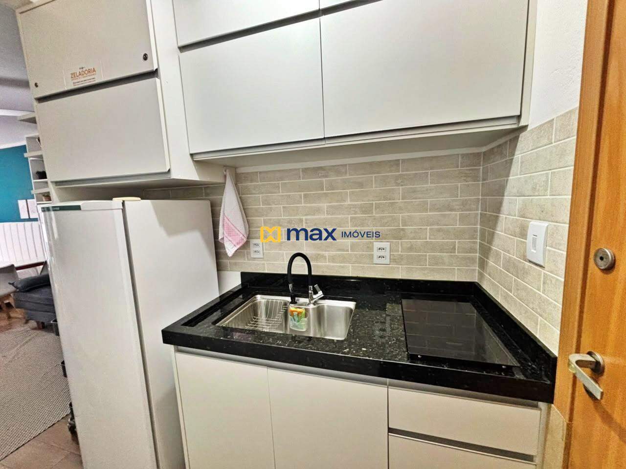 Apartamento para aluguel no Nações: 