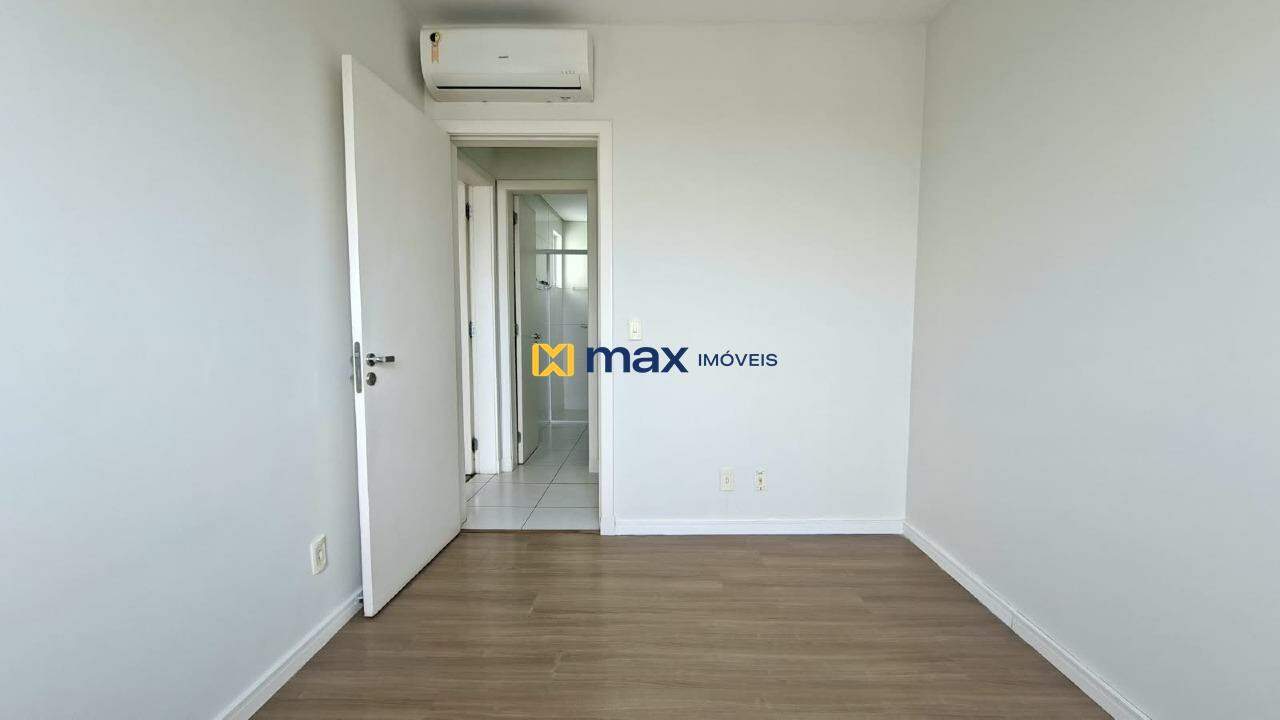 Apartamento para aluguel no Cordeiros: Dormitório