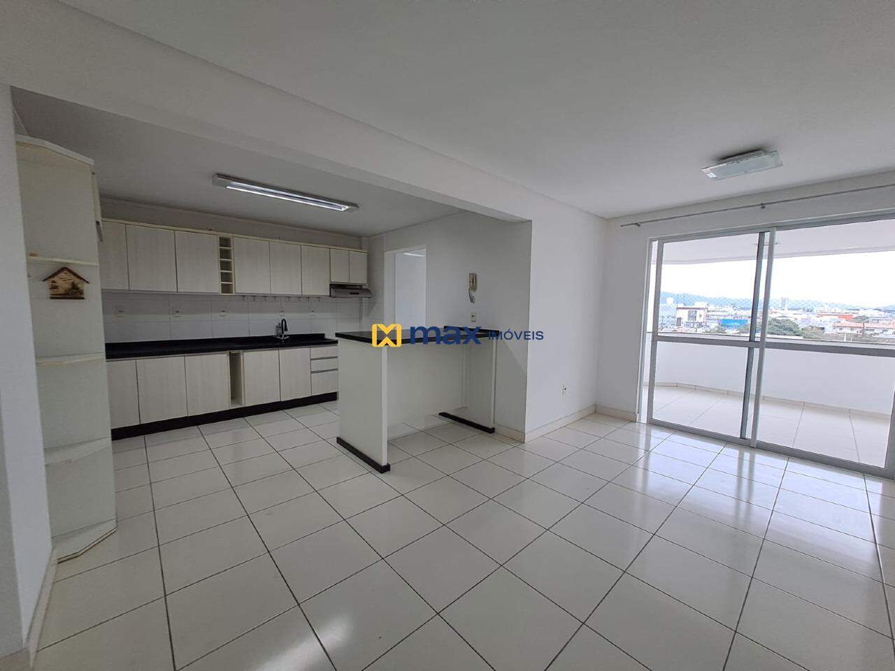 Apartamento para aluguel no Centro: Cozinha integrada