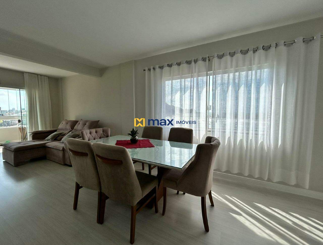 Casa à venda no Gravatá: Sala de Jantar