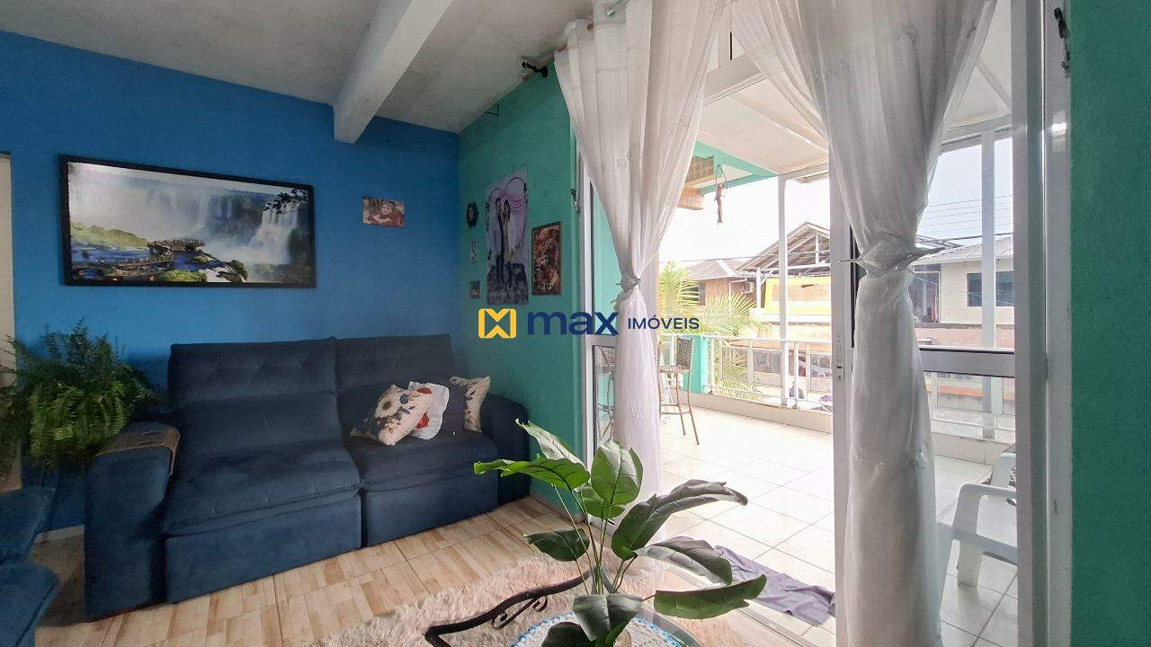 Casa à venda no Cidade Nova: Sala de estar