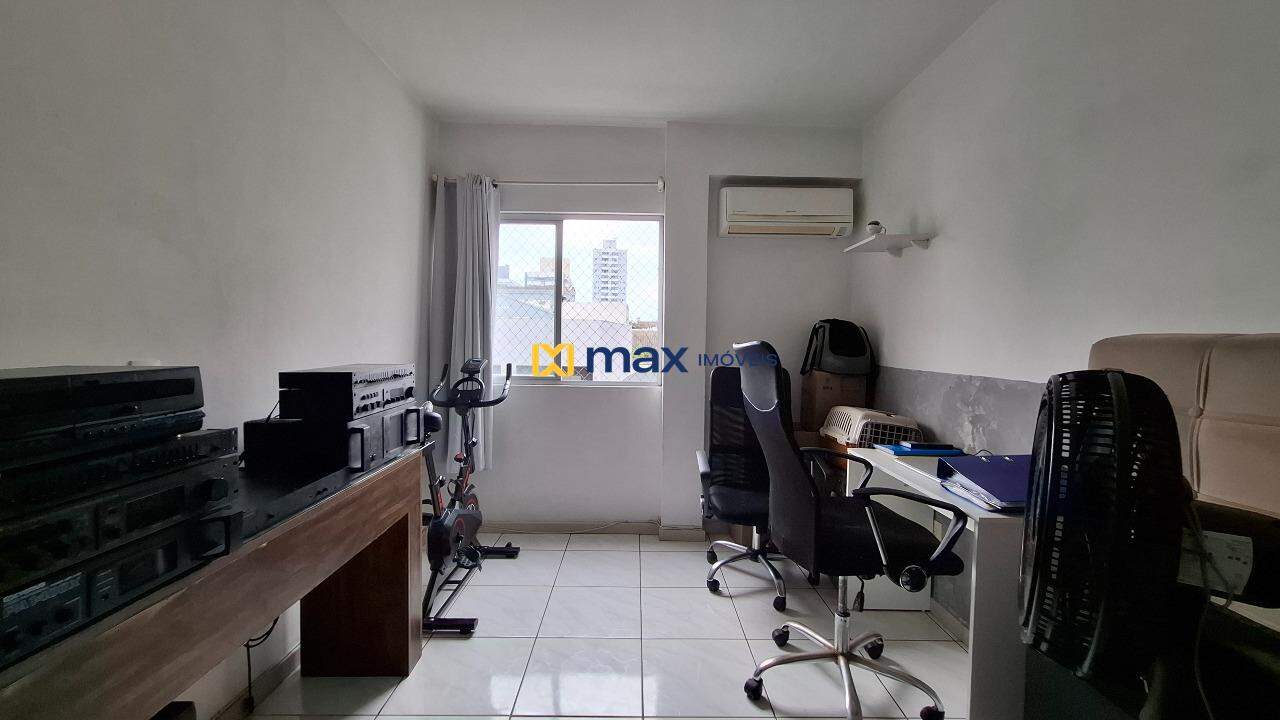 Apartamento à venda no Centro: Escritório