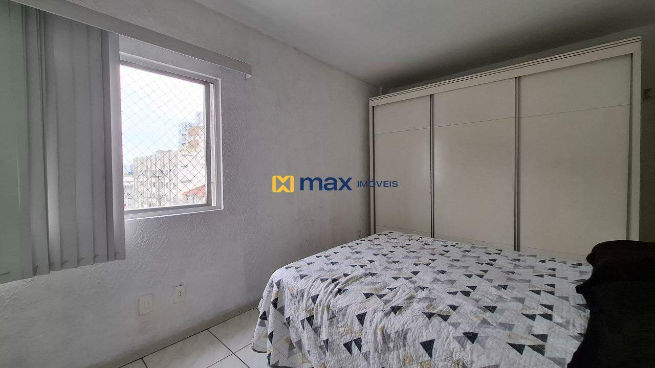 Apartamento à venda no Centro: Suíte