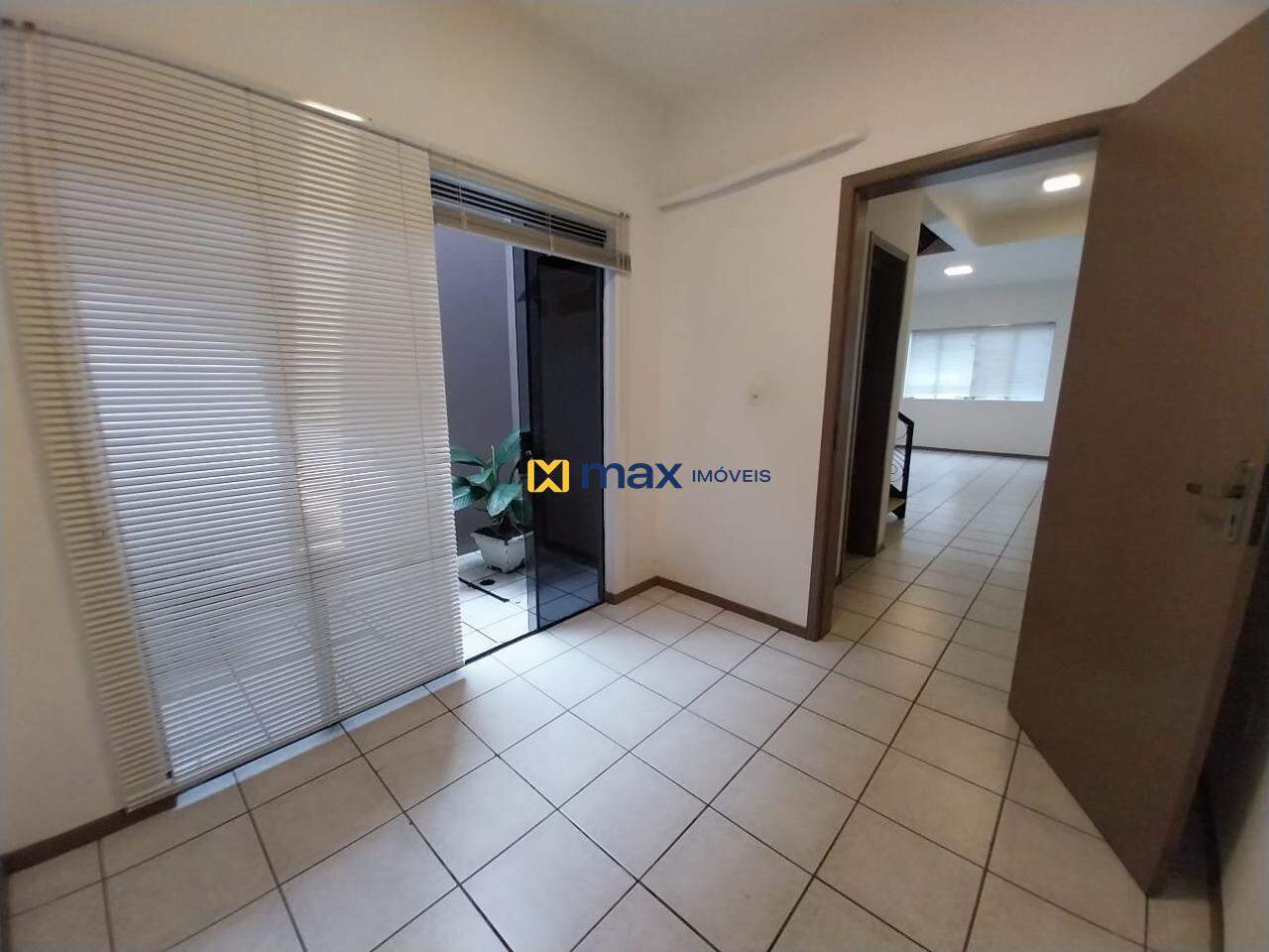 Casa à venda no São João: Quarto 1 - térreo