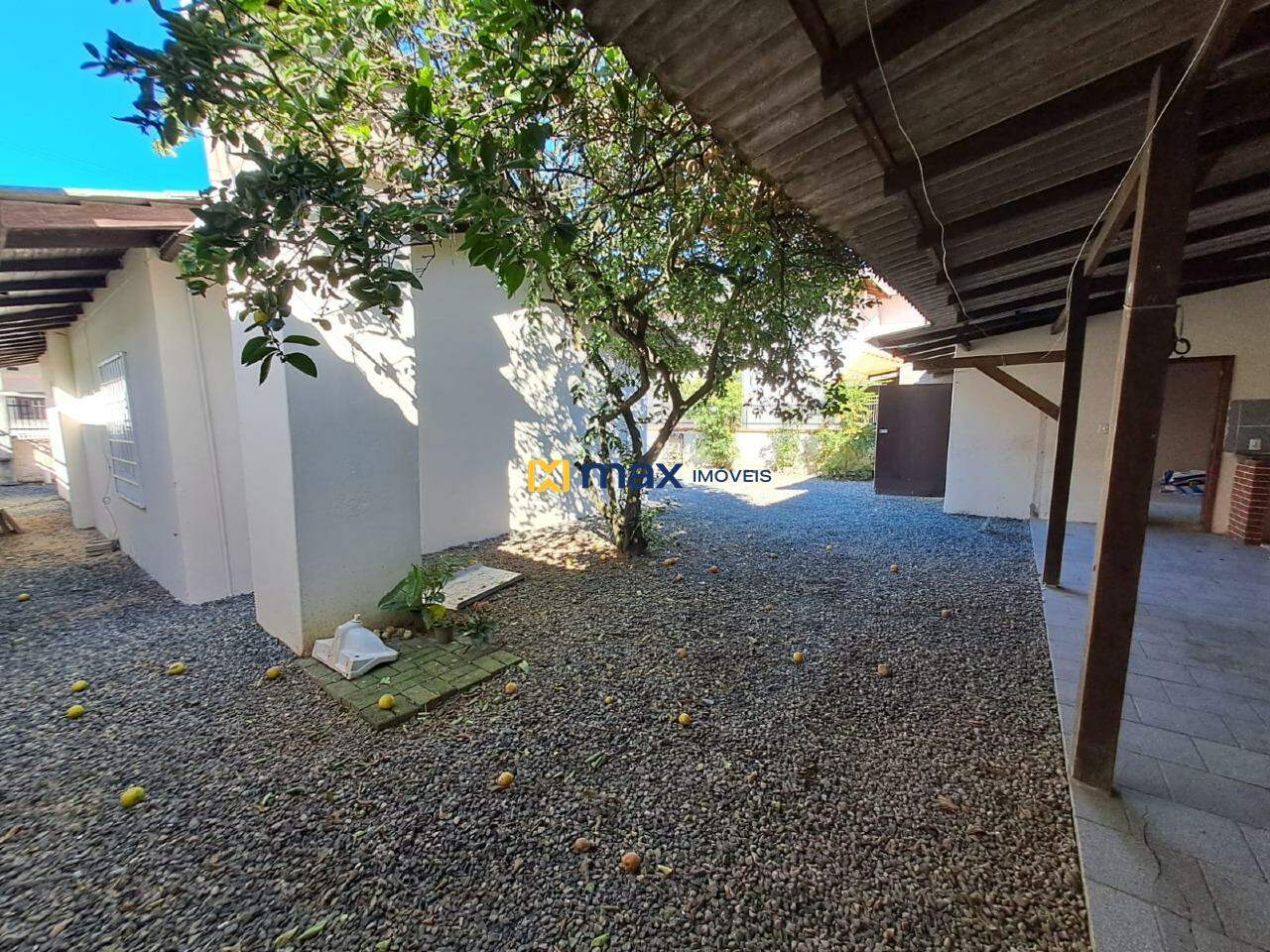 Casa à venda no Centro: Area de lazer c/ churrasqueira