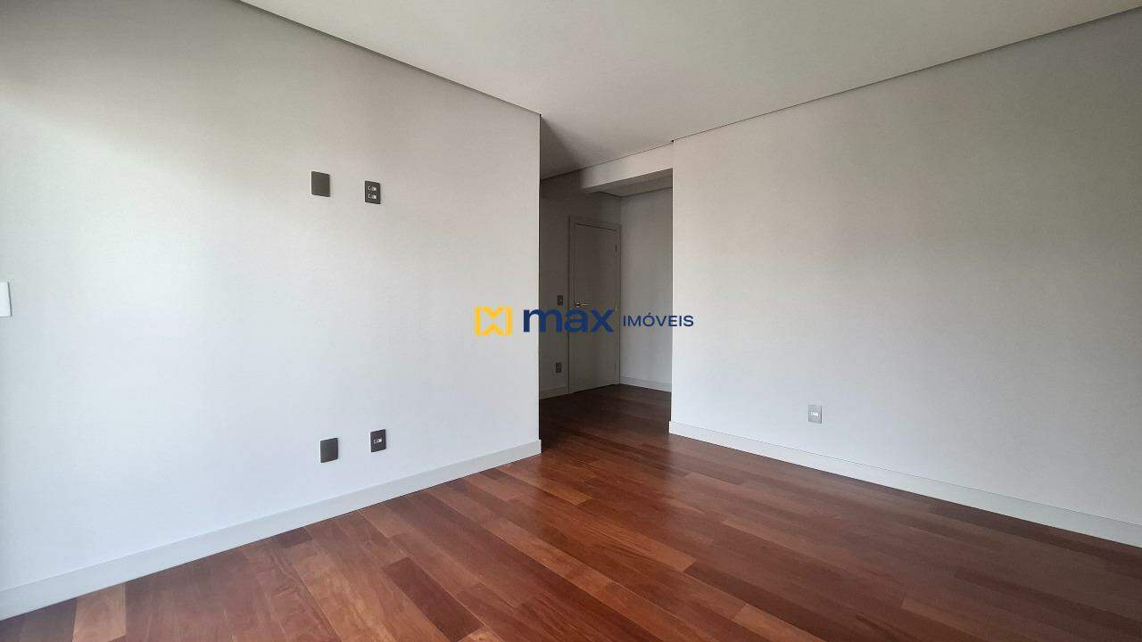 Apartamento à venda no Praia Brava de Itajaí: Suíte