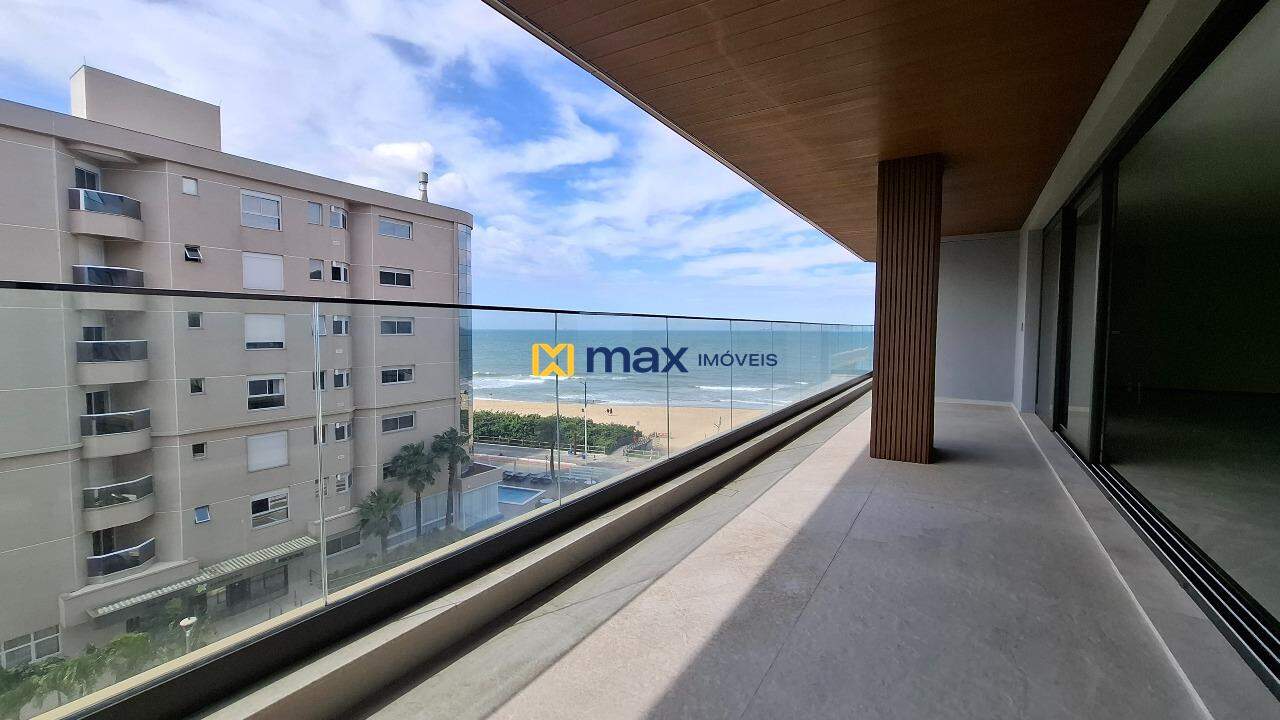 Apartamento à venda no Praia Brava de Itajaí: Sacada