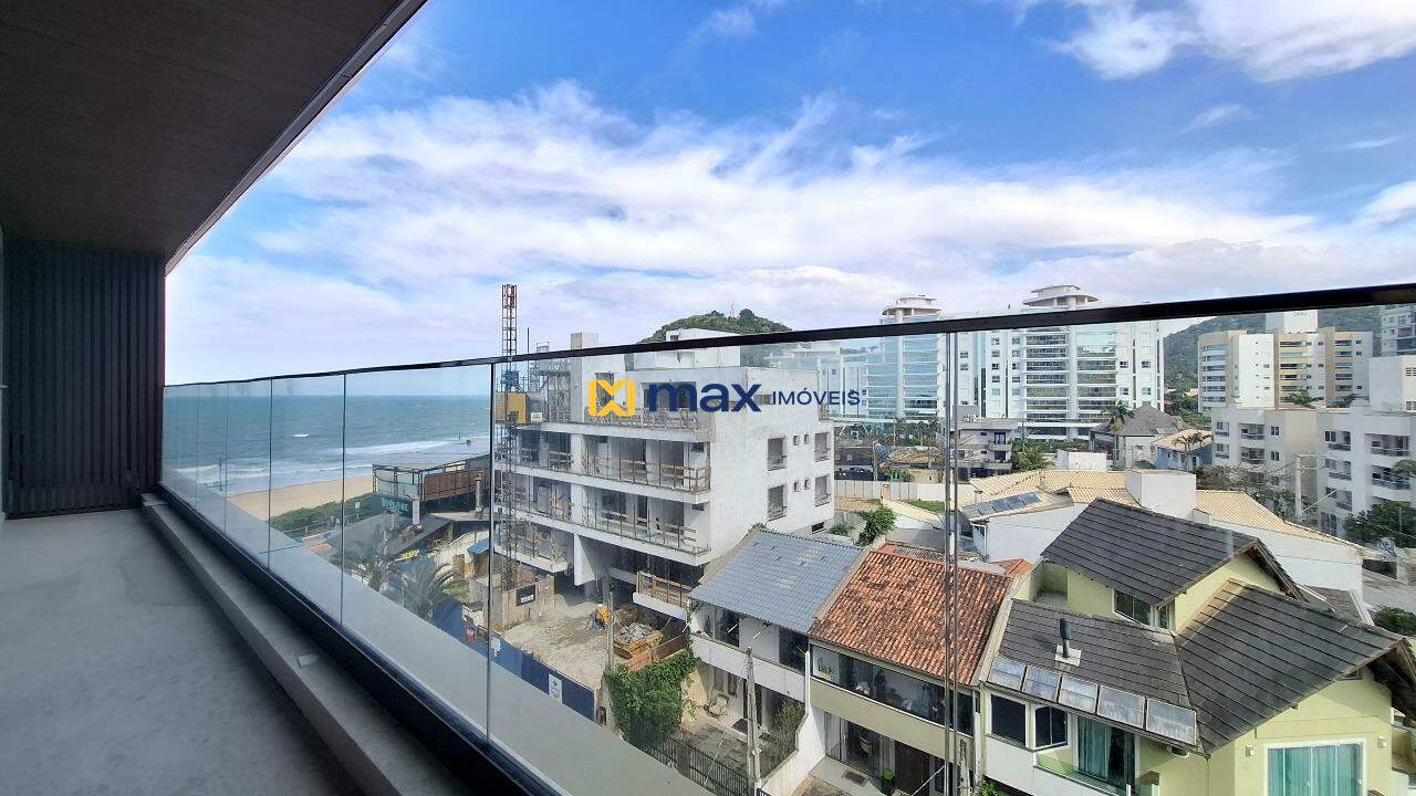Apartamento à venda no Praia Brava de Itajaí: Sacada