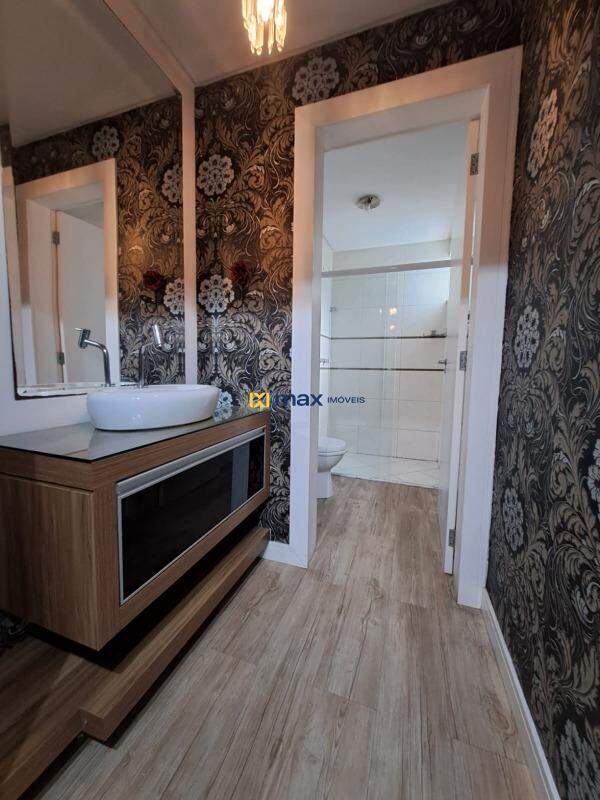 Apartamento para aluguel no Centro: Lavabo
