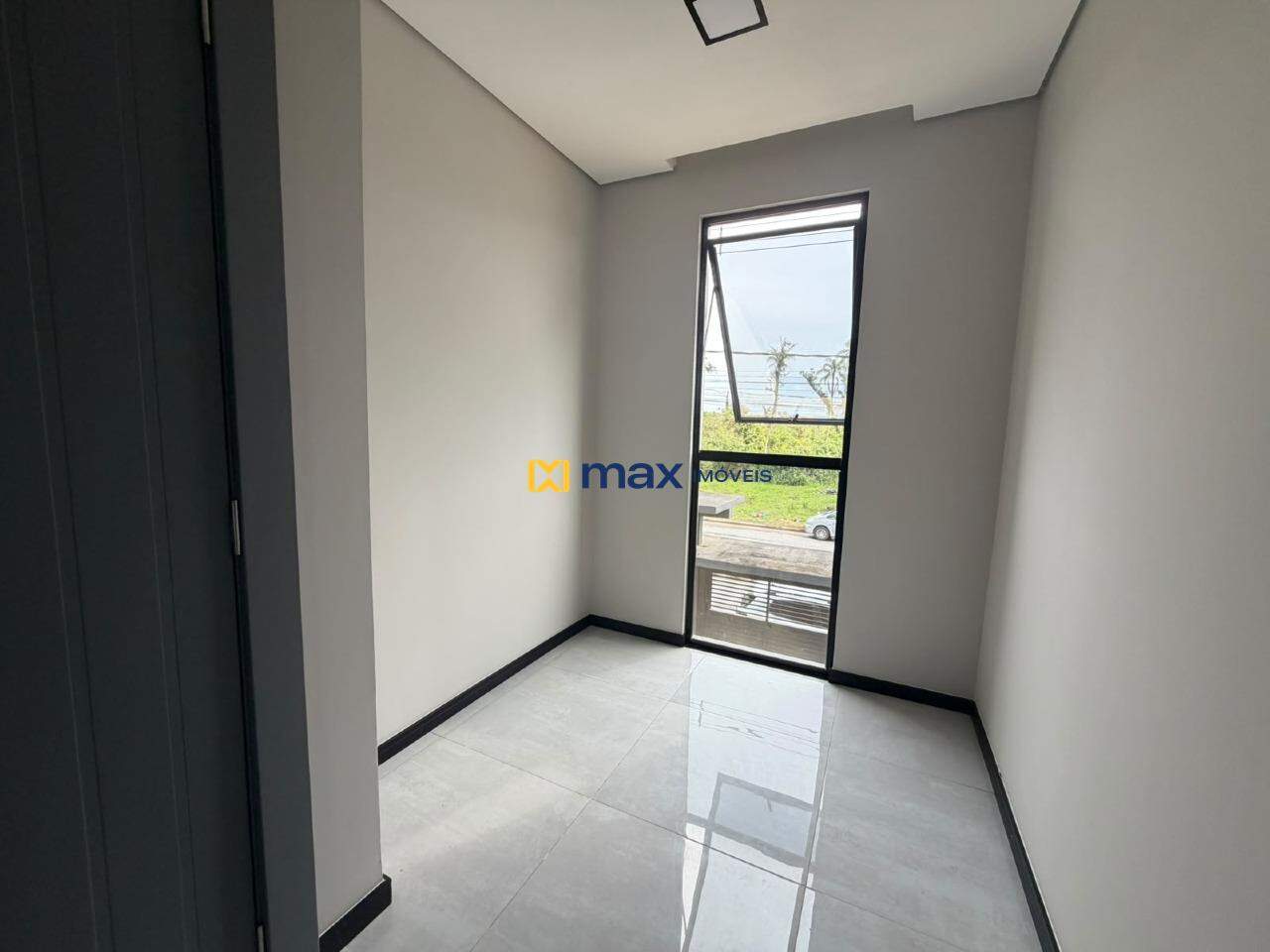 Casa para aluguel no Santa Regina: