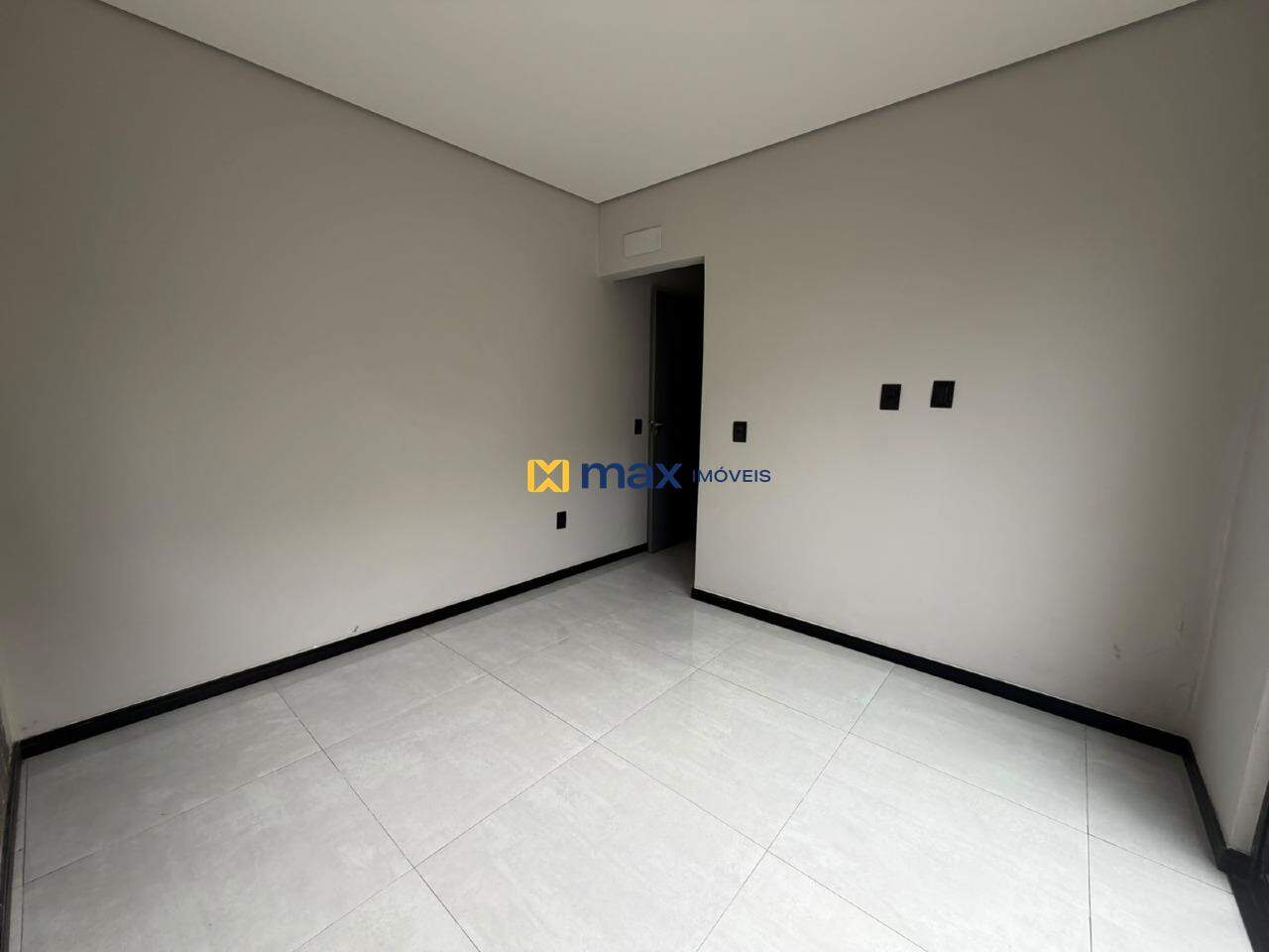 Casa para aluguel no Santa Regina:
