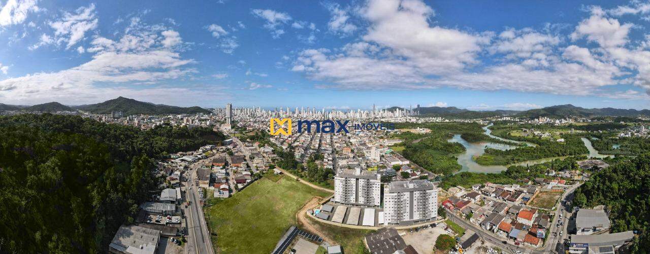 Apartamento à venda no Tabuleiro: