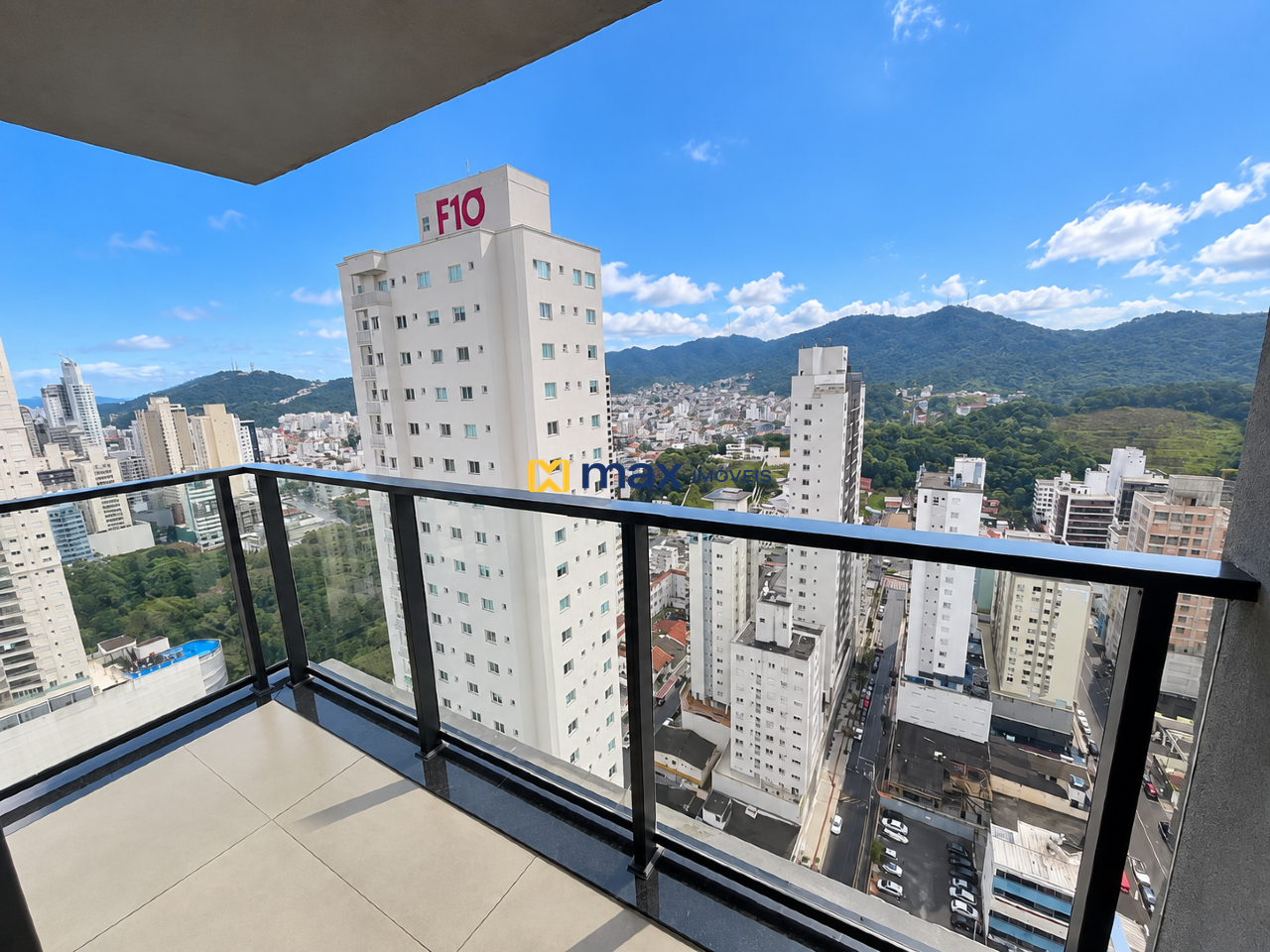 Apartamento para aluguel no Pioneiros: 