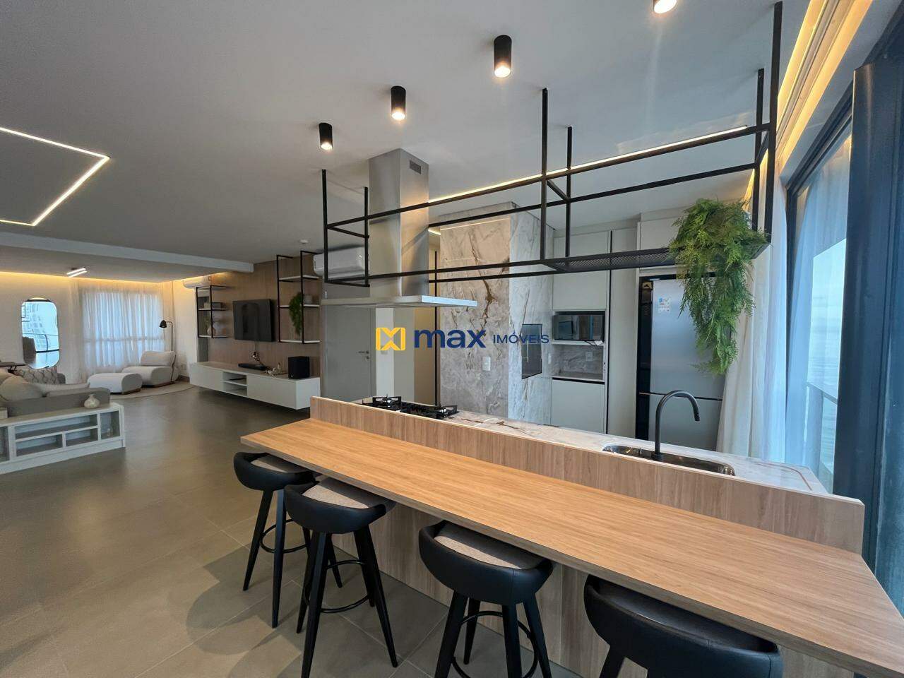 Apartamento para aluguel no Pioneiros: 