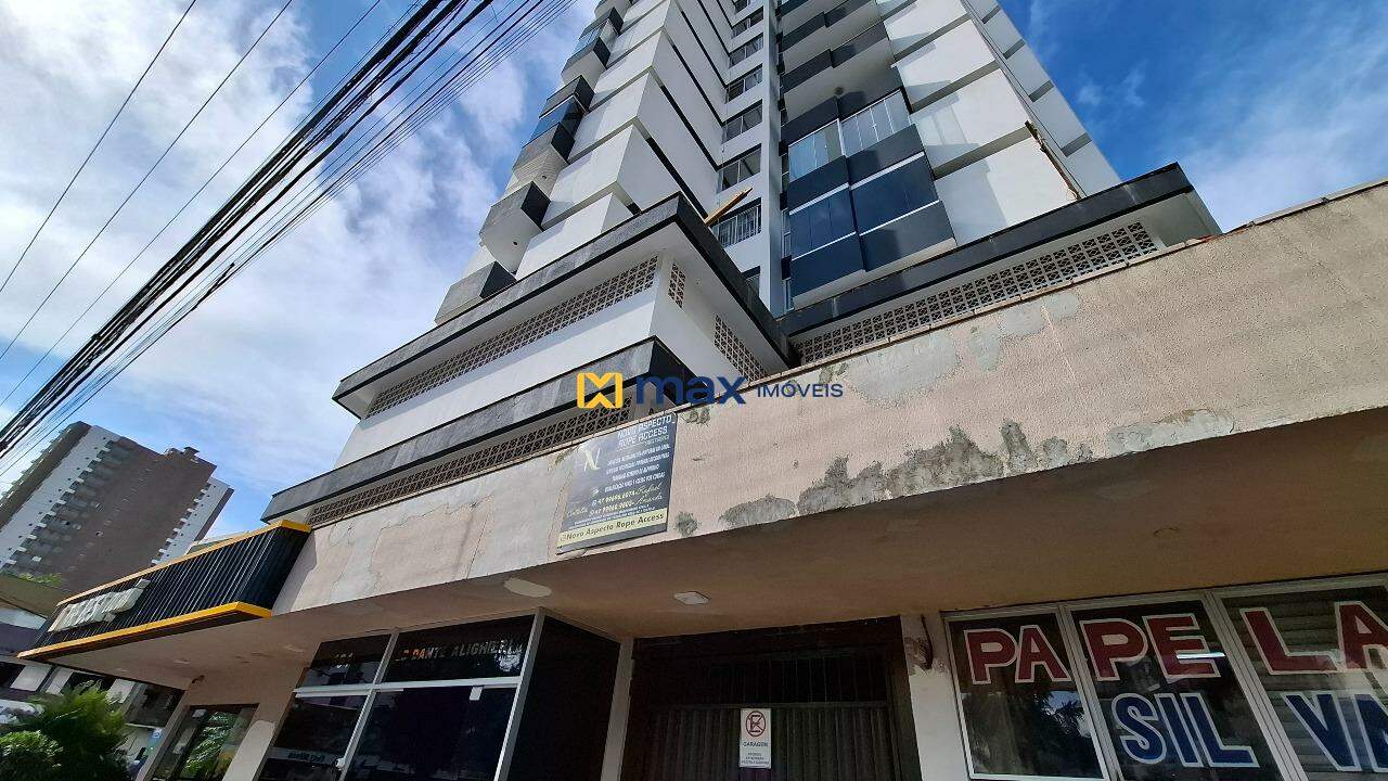 Apartamento para aluguel no Centro: Fachada