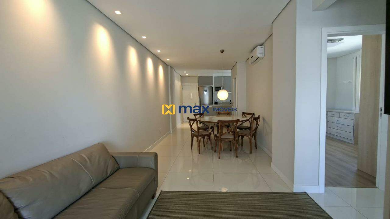 Apartamento para aluguel no Fazenda: Sala de estar/Jantar