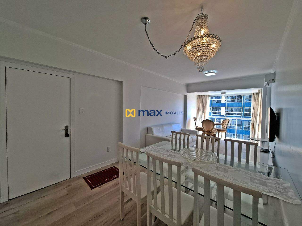 Apartamento à venda no Centro: sala de estar e jantar