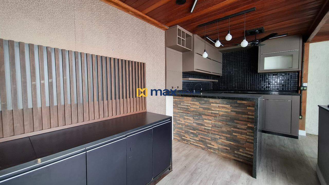 Casa à venda no Santa Regina: Área de lazer