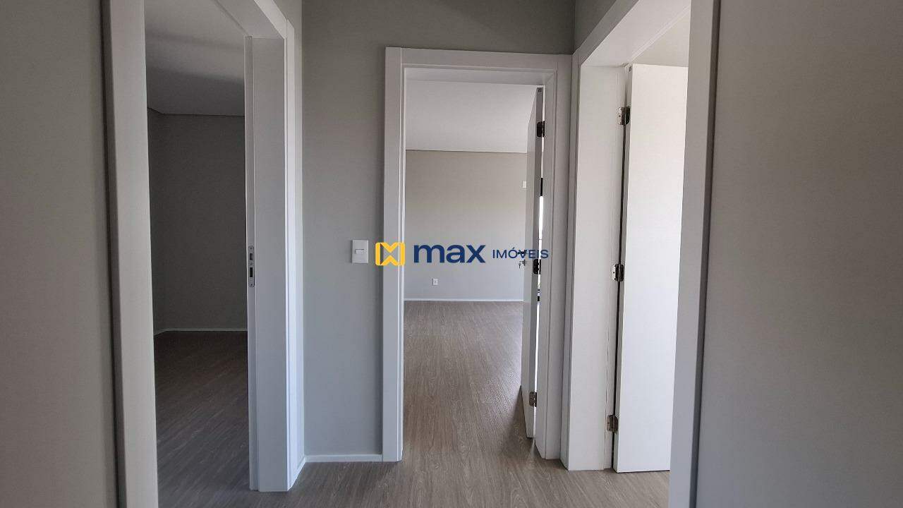Apartamento à venda no Fazenda: Corredor