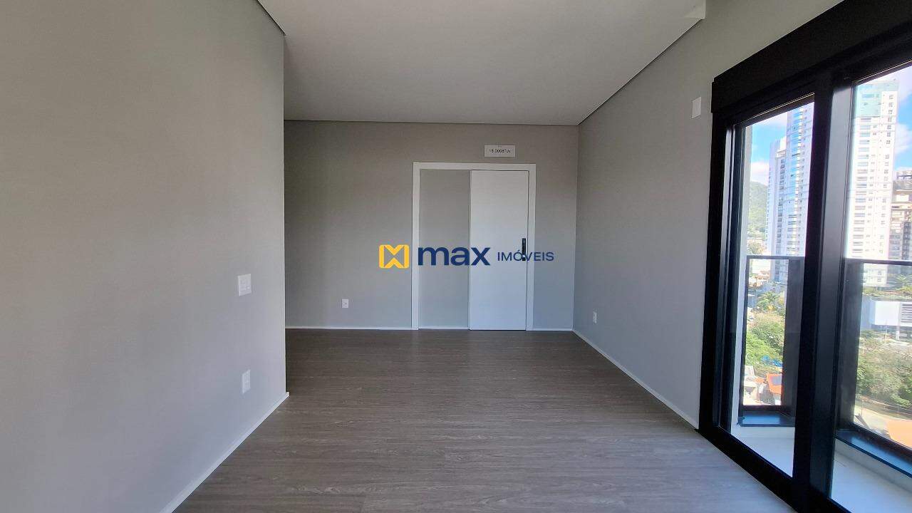 Apartamento à venda no Fazenda: Suíte