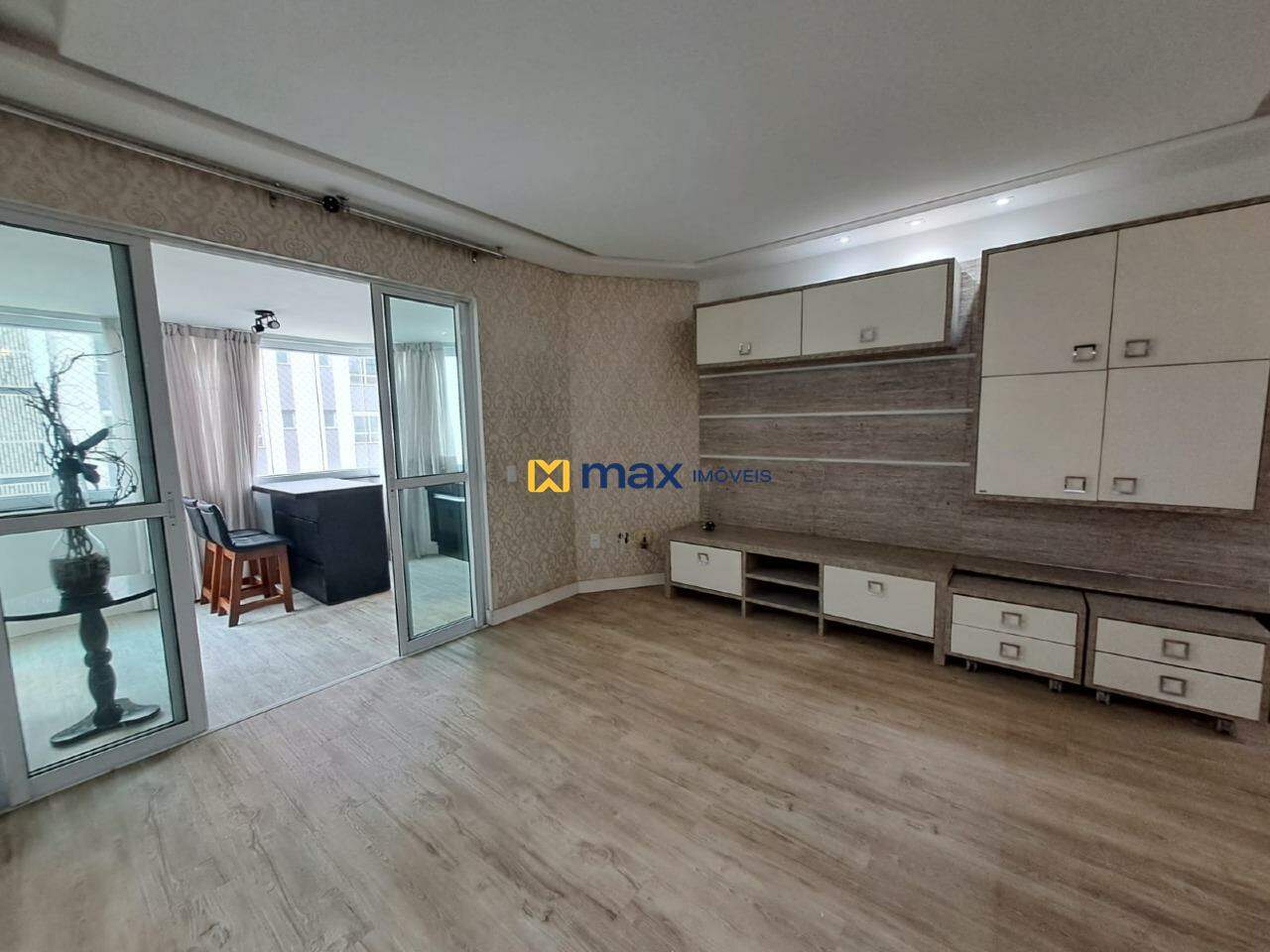 Apartamento à venda no Centro: Sala de estar