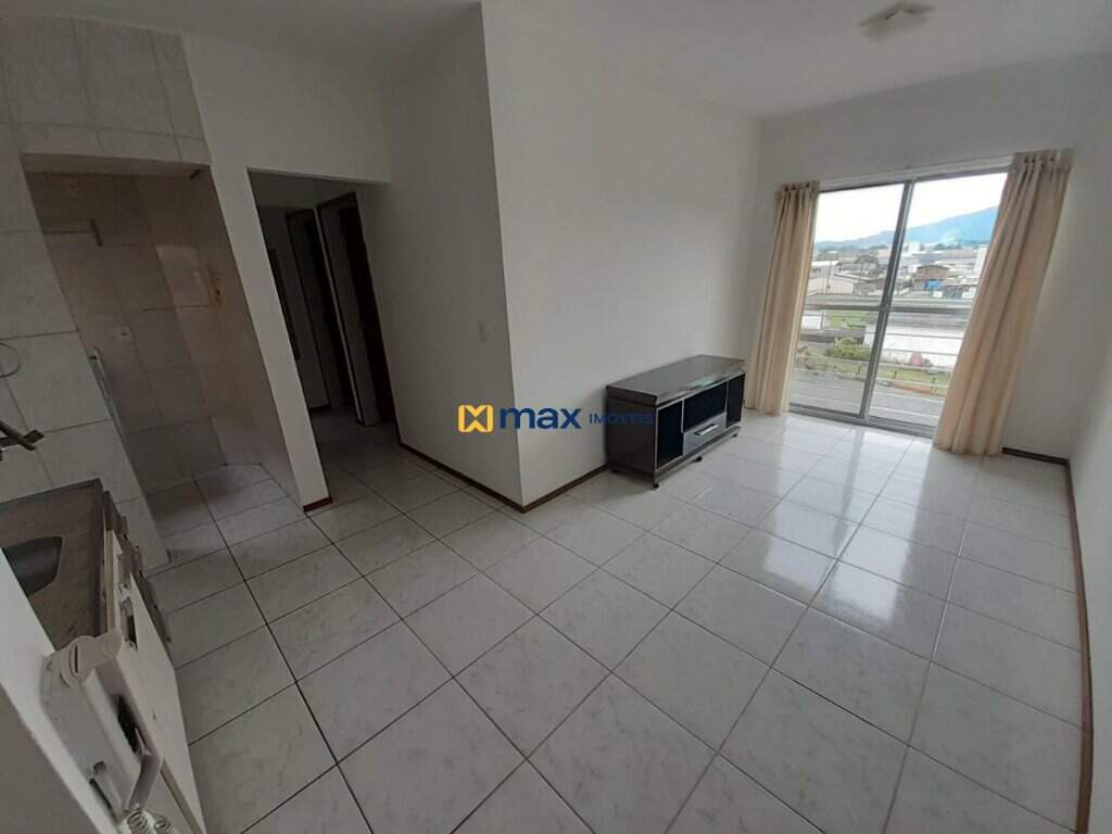 Apartamento à venda no Itaipava: Living integrado