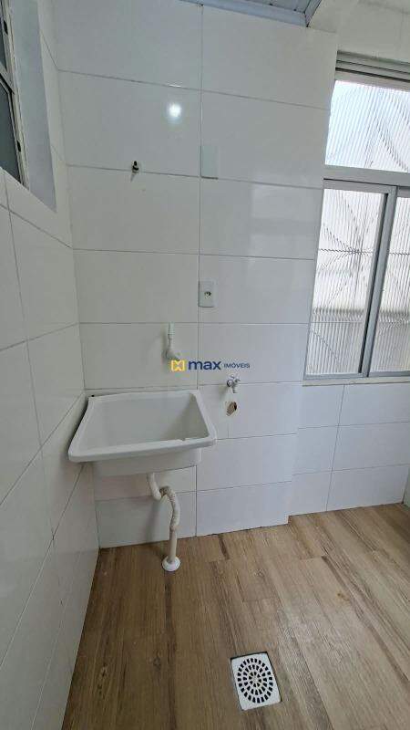Apartamento para aluguel no São Vicente: área de serviço
