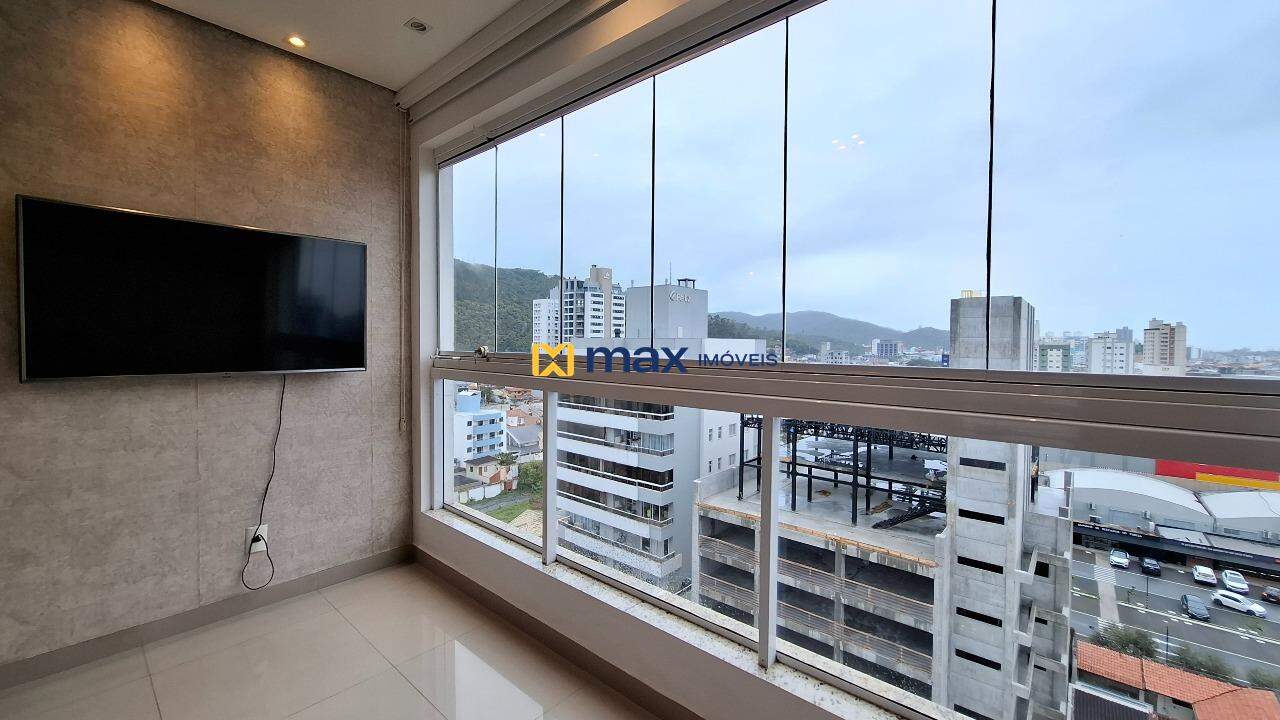 Apartamento à venda no Centro: Sacada