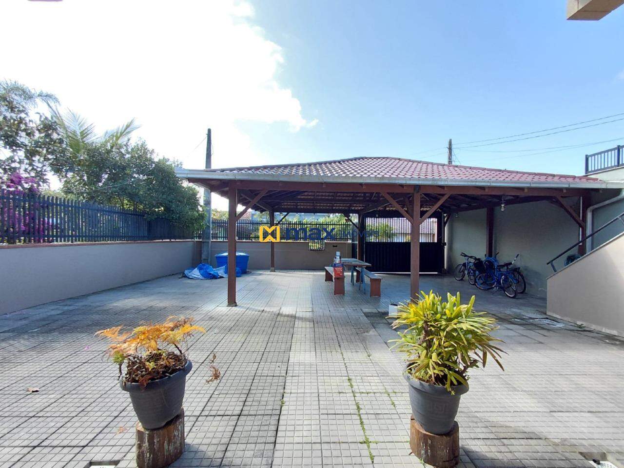 Casa para aluguel no Gravatá: 