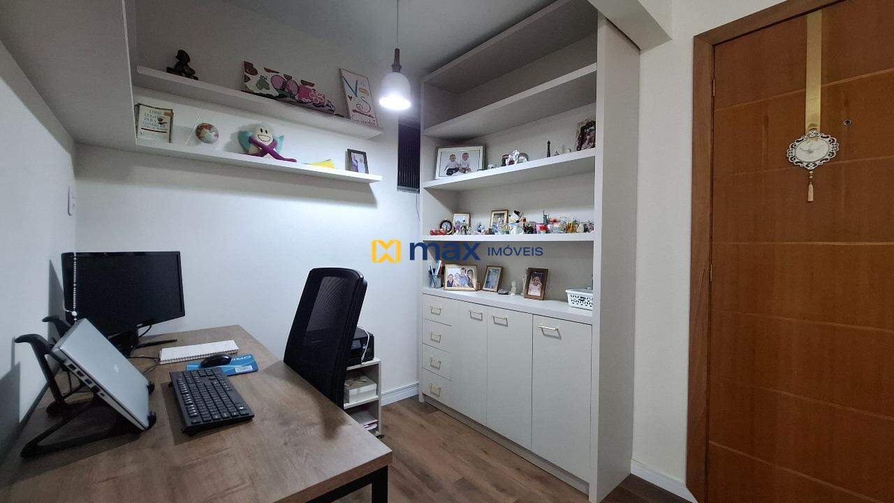 Apartamento à venda no Fazenda: Escritório