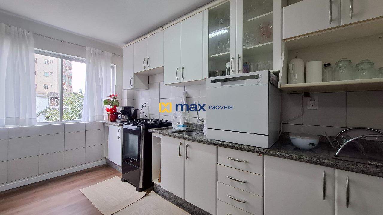 Apartamento à venda no Fazenda: Cozinha