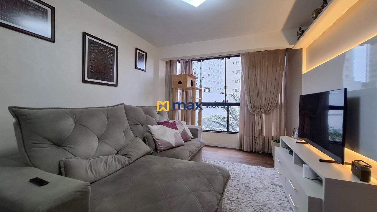 Apartamento à venda no Fazenda: Living integrado
