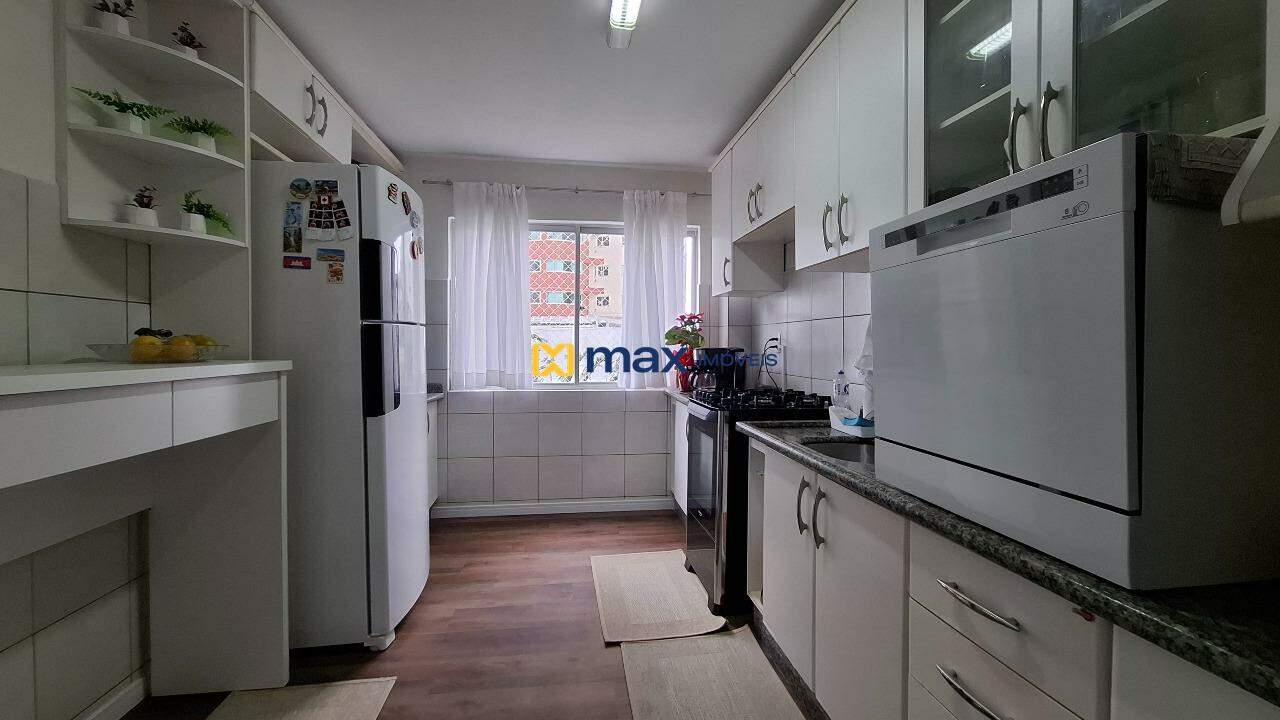 Apartamento à venda no Fazenda: Cozinha