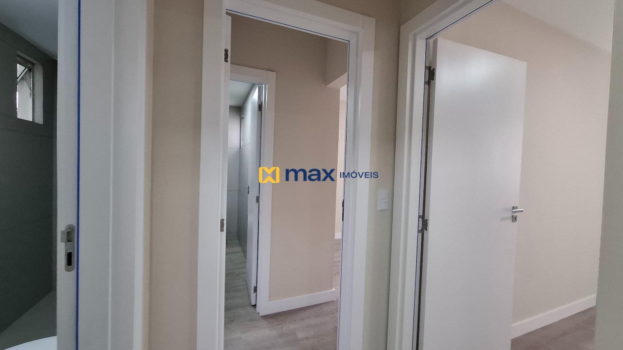 Apartamento para aluguel no Centro: Hall dos Quartos