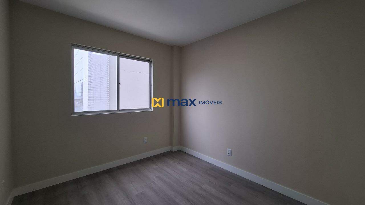 Apartamento para aluguel no Centro: Quarto