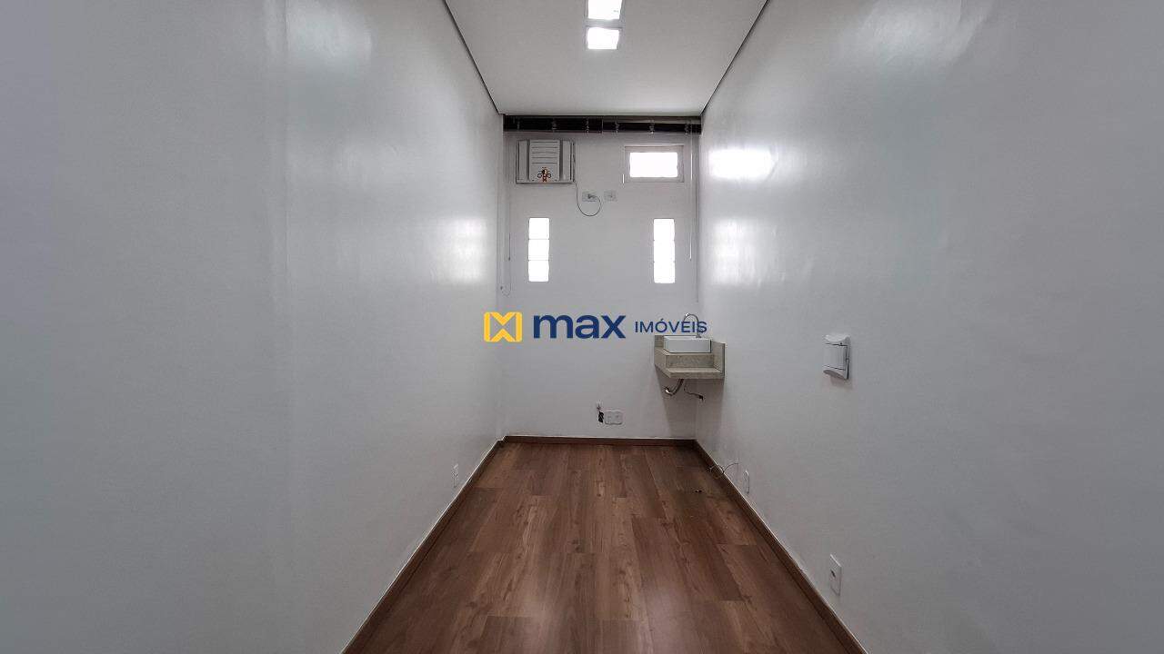 Sala à venda no Centro: Sala