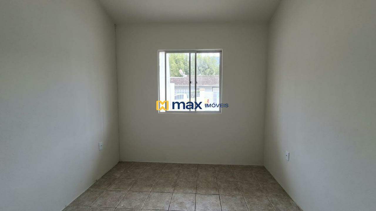 Casa para aluguel no Cordeiros: Dormitório 2