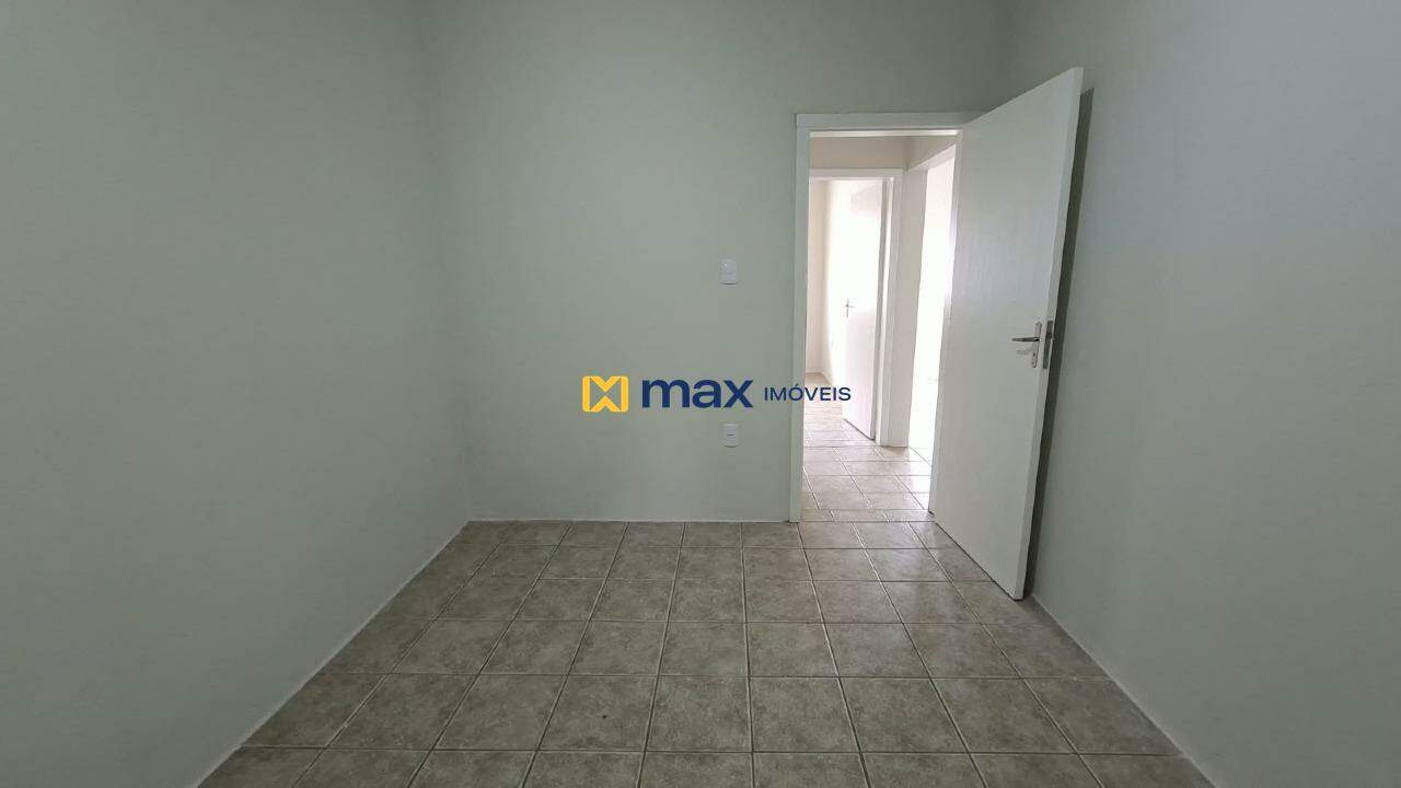 Casa para aluguel no Cordeiros: Dormitório 2